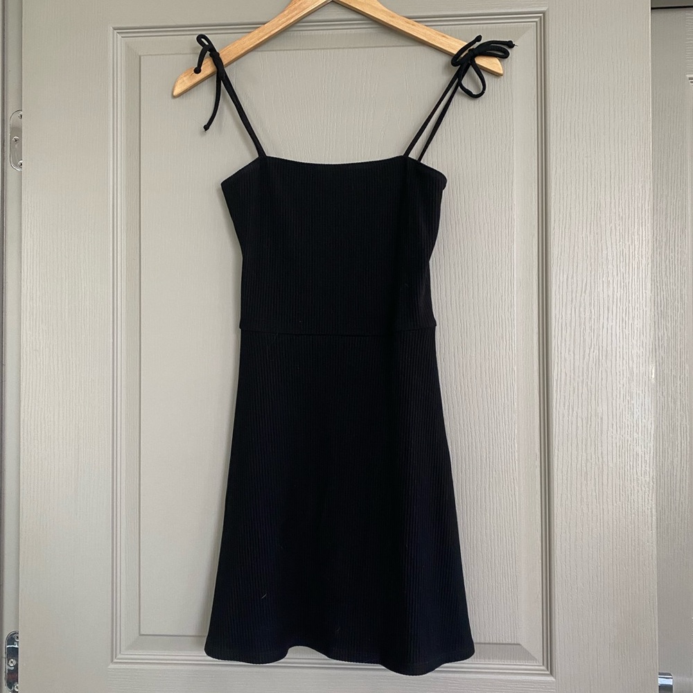 Reformation Parton Dress Size Small Black Rib - Picture 3 of 4